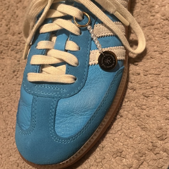 Sporty and rich x adidas sambas - Picture 6 of 6